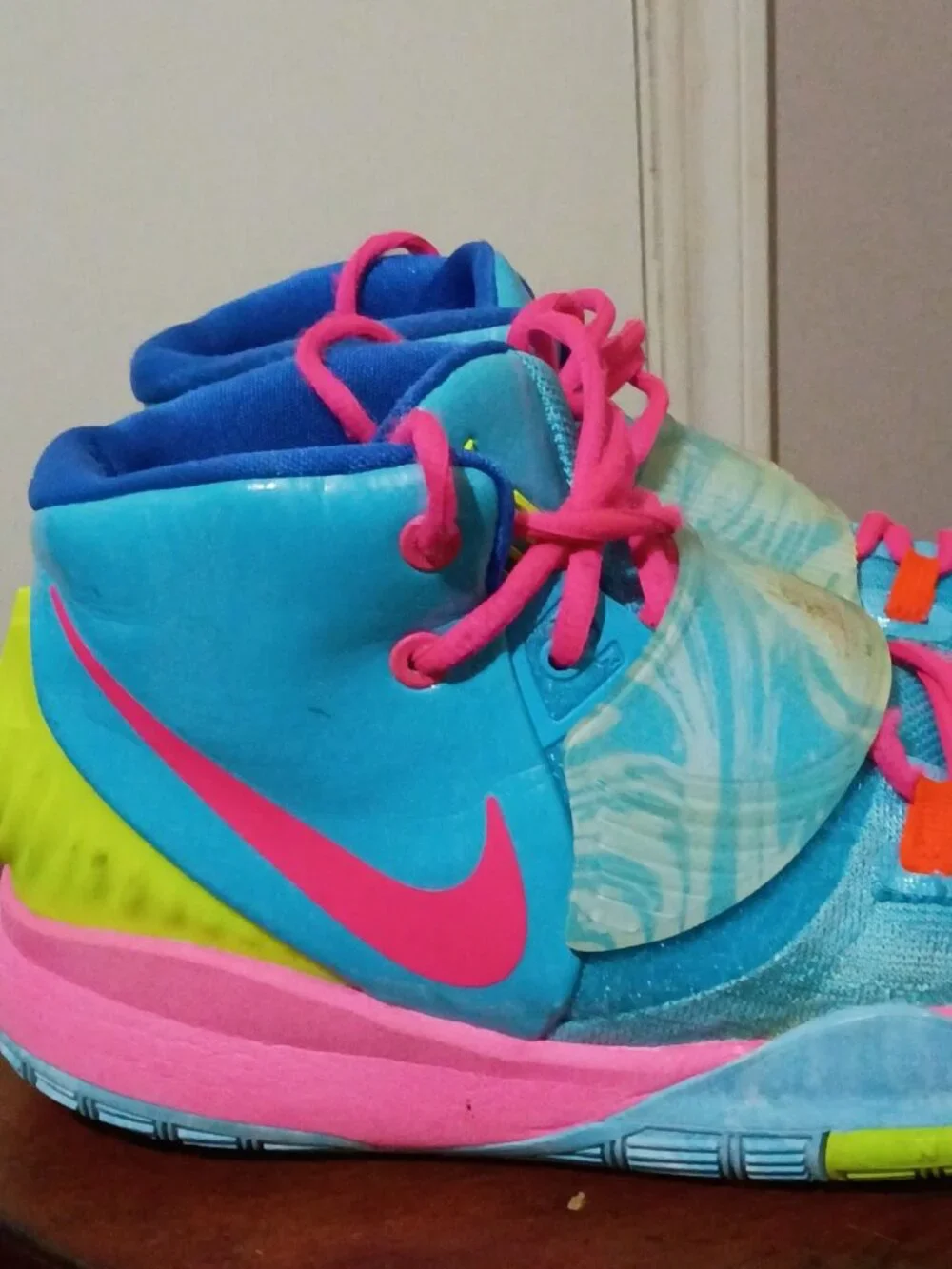 Nike Kyrie 6 Pool Day Shoes 7Y Basketball CZ4686-409 Kyrie Irving Sneakers